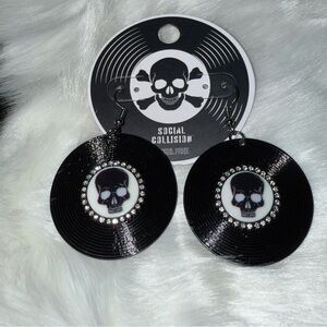 Social collision earrings
